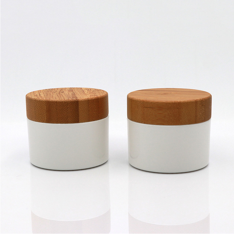 50g 100g 200g 250g Matný plast PP tělové máslo Kosmetický balzám Dóza na obličejový krém s potiskem bambusové víčko 50g 100g 200g 250g Matný plast PP tělové máslo Kosmetický balzám Dóza na obličejový krém s potiskem bambusové víčko