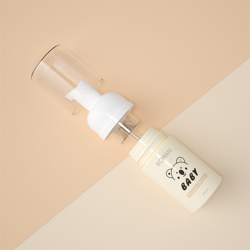 80 ml 100 ml 120 ml 150 ml 200 ml Plastová PET pěnová pumpička Láhev s jednou dvojitou stěnou Soft Touch pro pleťové masky Lotion Šampon Dětská péče Balení 80 ml 100 ml 120 ml 150 ml 200 ml Plastová PET pěnová pumpička Láhev s jednou dvojitou stěnou Soft Touch pro pleťové masky Lotion Šampon Dětská péče Balení