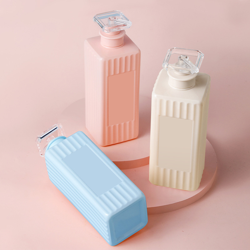 500 ml 750 ml čtvercová plastová lahvička s pumpičkou na lotion pro domácí mazlíčky s povrchem ve tvaru proužku pro kosmetický šampon a kondicionér na vlasy 500 ml 750 ml čtvercová plastová lahvička s pumpičkou na lotion pro domácí mazlíčky s povrchem ve tvaru proužku pro kosmetický šampon a kondicionér na vlasy