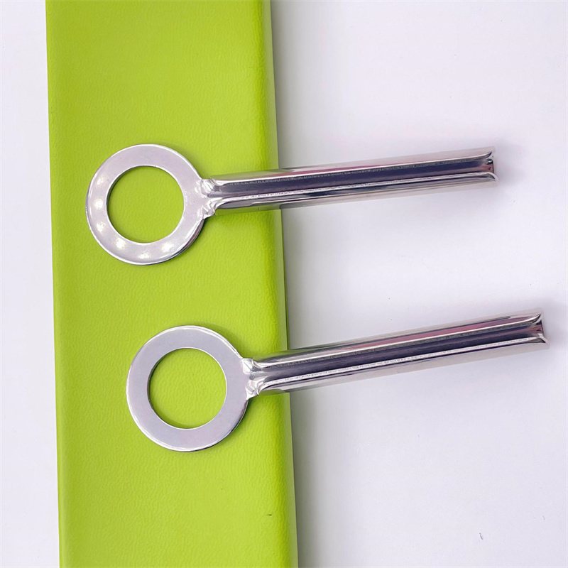 Kruhový tvar klíče Stříbrná nerezová ocel Zásobník na zubní pastu Vytlačovač na obličejový krém Kruhový tvar klíče Stříbrná nerezová ocel Zásobník na zubní pastu Vytlačovač na obličejový krém
