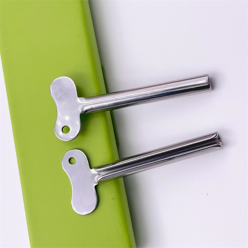 Kruhový tvar klíče Stříbrná nerezová ocel Zásobník na zubní pastu Vytlačovač na obličejový krém Kruhový tvar klíče Stříbrná nerezová ocel Zásobník na zubní pastu Vytlačovač na obličejový krém